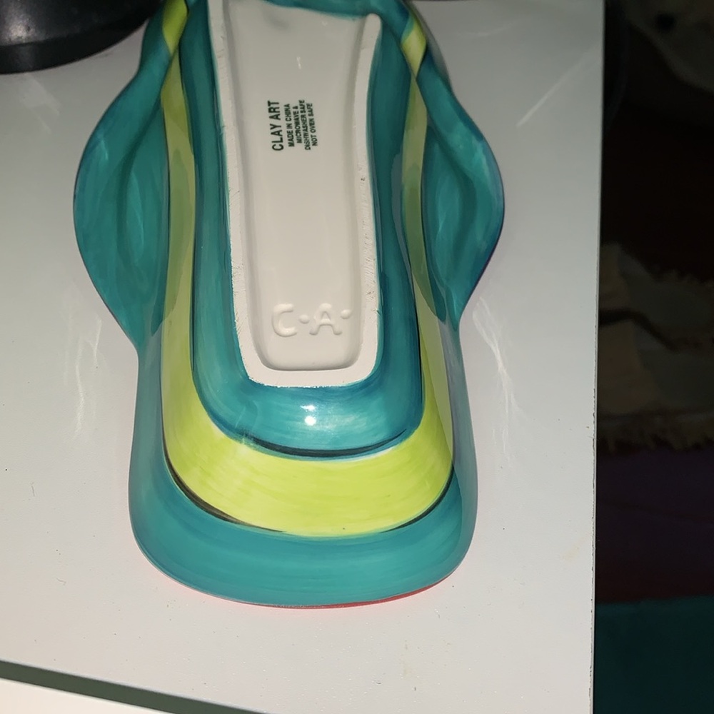 Clay art flip flop serving dish - Picture 8 of 8